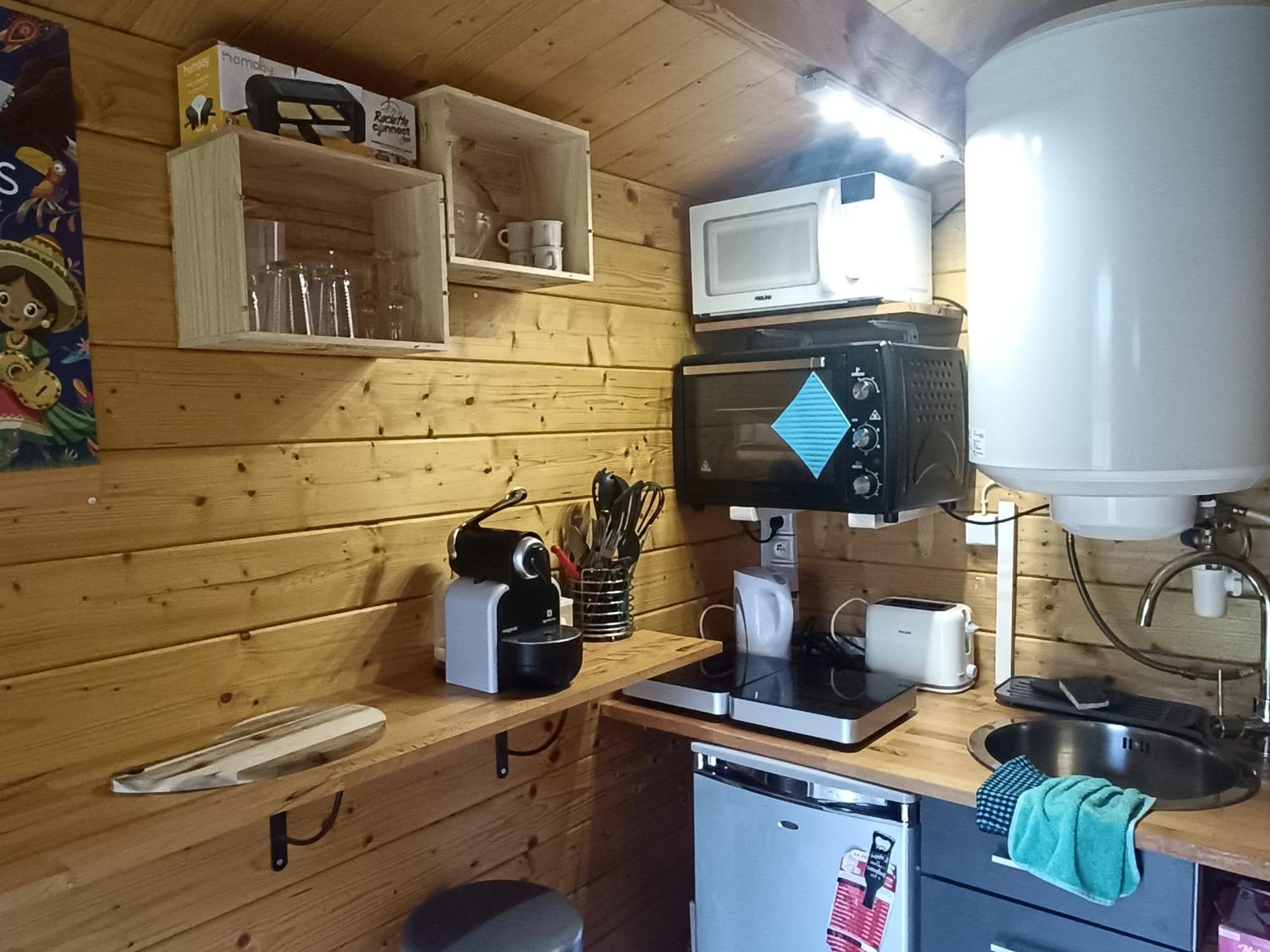 Gite Les Chalets Du Fliers Verton Meubles De Tourisme Classes 2 Etoiles Berck Phòng bức ảnh